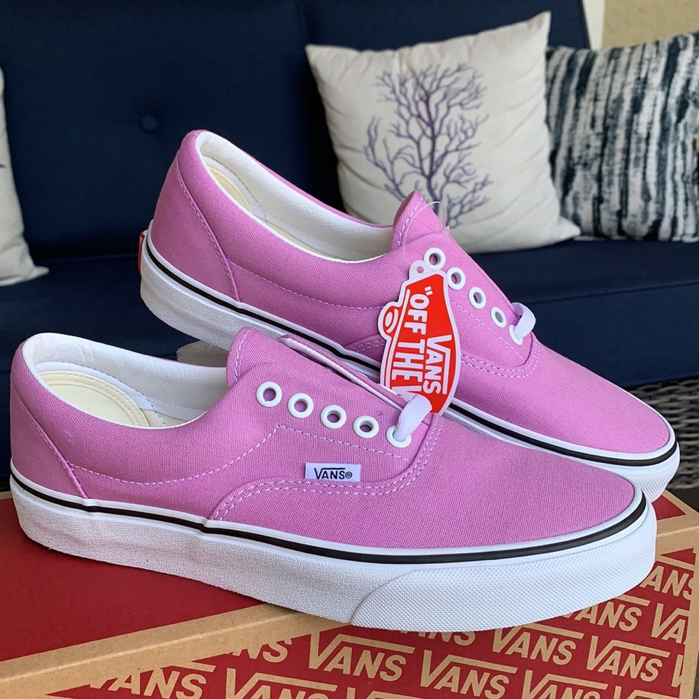 VANS WMNS ERA ORCHID/TRUE WHITE Sneakers - Picture 8 of 16